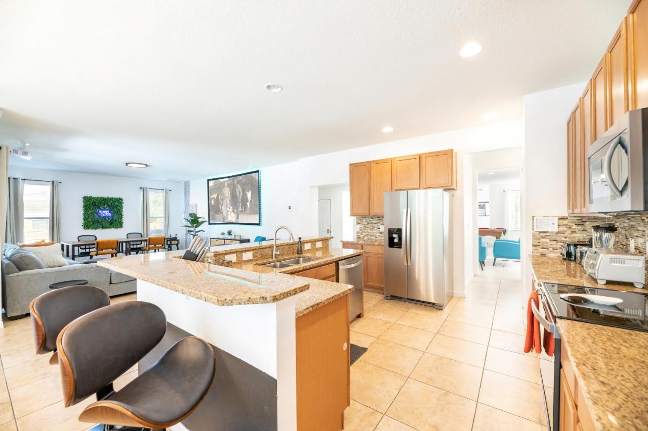 Huge 6Br House - Private Pool Retreat Near Disney Kissimmee Bagian luar foto